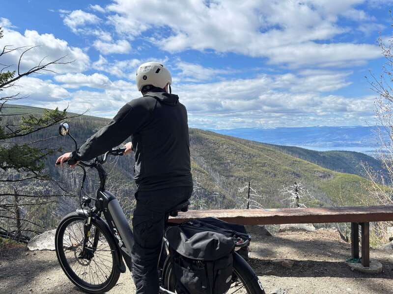 Kelowna: E-Bike Rental with In-App Navigation Guide - What is included in the rental package