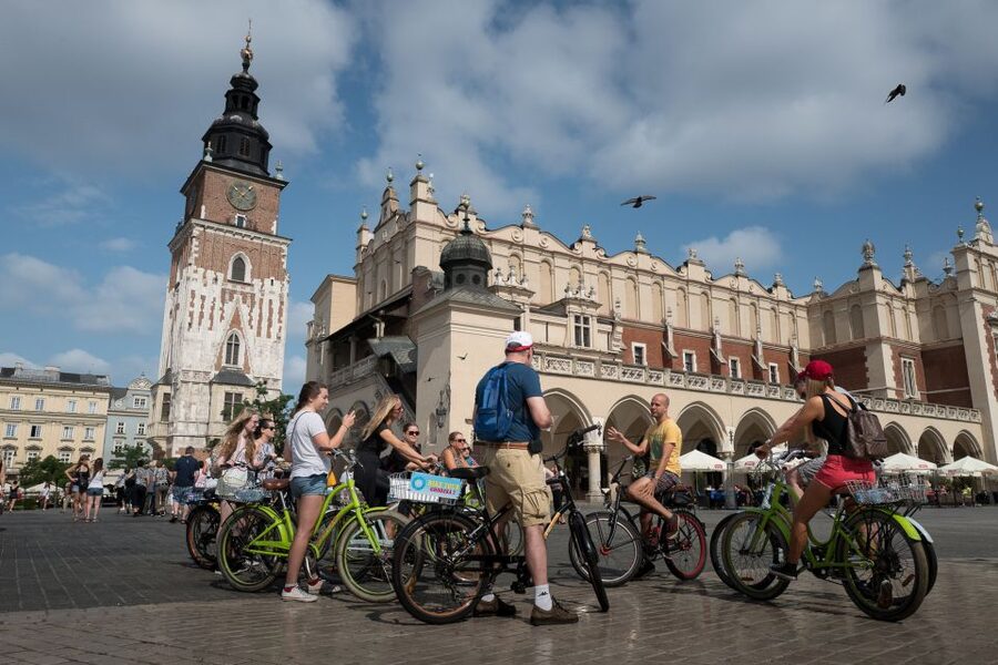Krakow: 3-Hour Small Group Tour on E-Bike - Kazimierz, from Plac Nowy to Szeroka Street