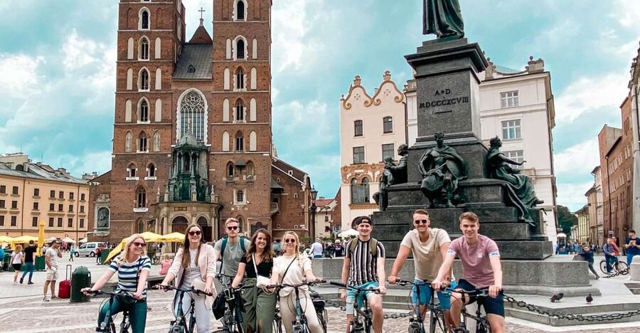 Krakow: Complete Bike tour with all the highlights - Starting among the grand spaces of the Old Town
