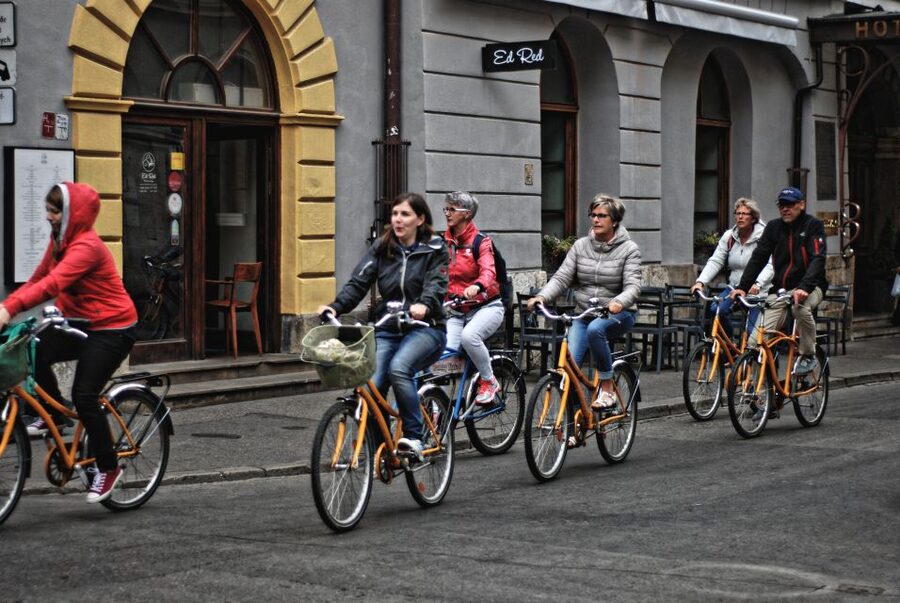 Krakow: Highlights of Krakow Bike Tour - Small Group - Meeting Under Adam Mickiewicz