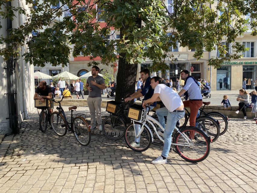 Krakow: Old Town Bike Tour with a Guide - Taking in the view toward Wawel Castle