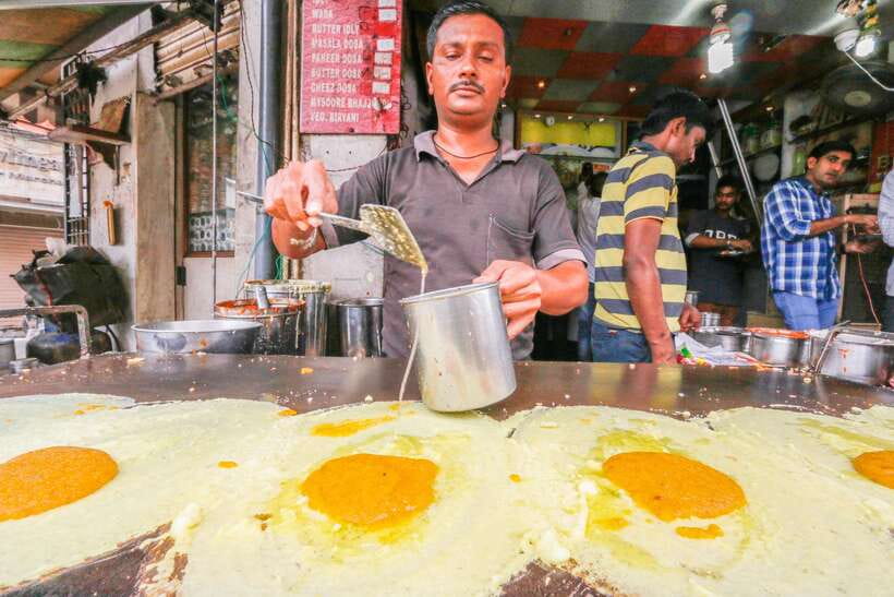 Kuala Lumpur: Evening Food Tour by Bike - What the first part of the ride feels like