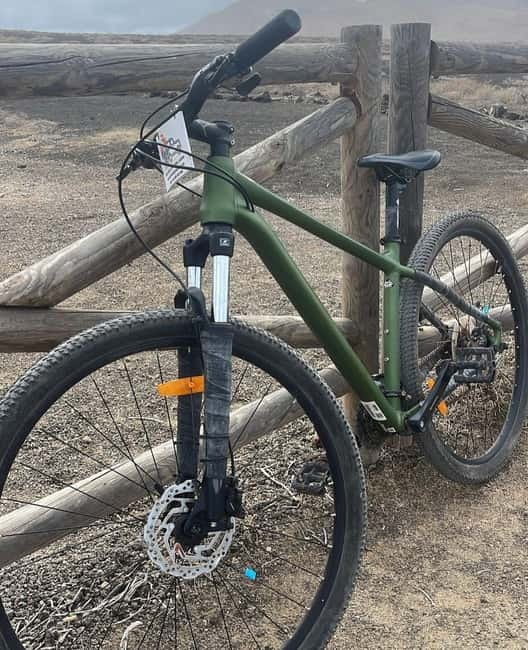 LA GRACIOSA: Bike rental MOUNTAIN BIKES - The 16-kilometer northern circuit