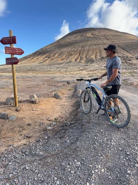 La Graciosa: Rent your ELECTRIC BIKE and explore the island at your own pace. - Should you book the La Graciosa electric bike?