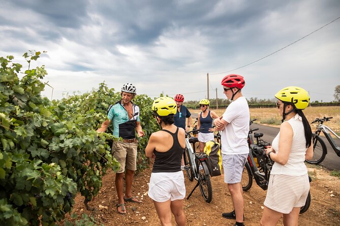 Lecce to Gallipoli E-Bike Tour with Swim, Farm Tasting +Taxi back - Swimming at Santa Maria al Bagno