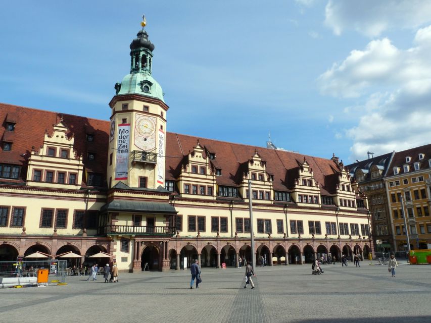 Leipzig: 3-Hour Guided Bike Tour - New Town Hall and the city’s grand civic face