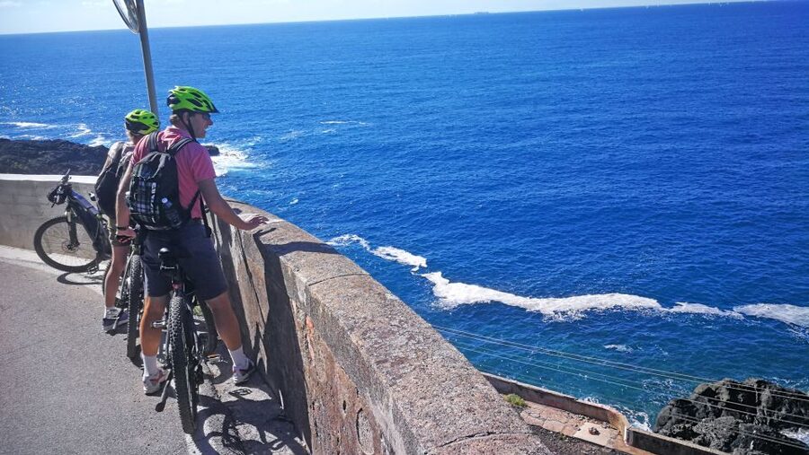 Levanto: Guided E-Bike Tour in Framura with Wine & Focaccia - Who should book this tour?