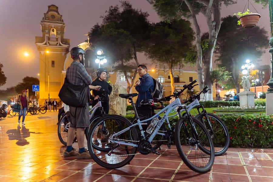 Lima: City biking - Should you book this Lima bike tour?