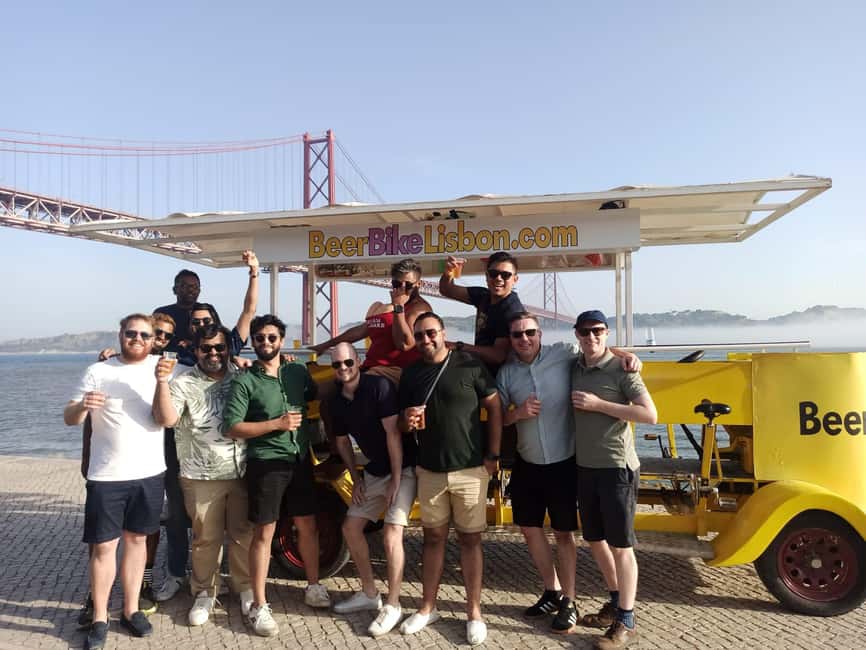 Lisbon: 1-Hour Beer, Sangria or Wine Bike Sightseeing Tour - Key points at a glance