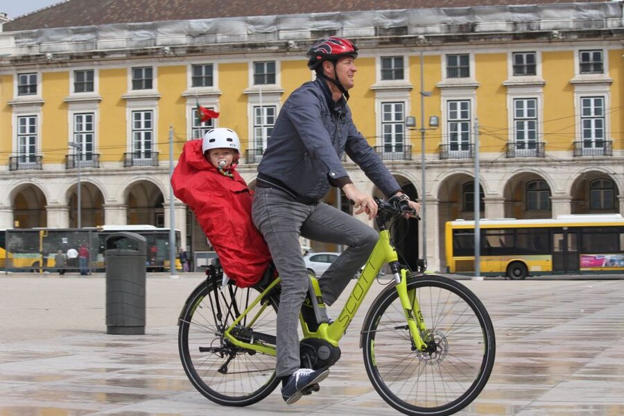 Lisbon: 3-Hour Tour by E-Bike - Guides who make the difference