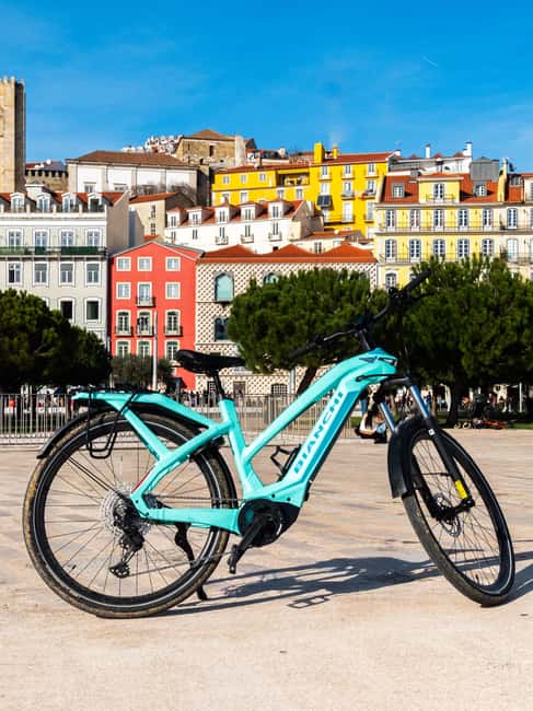 Lisbon: E-Bike Adventure Through the City of Seven Hills - São Pedro de Alcântara and the central city