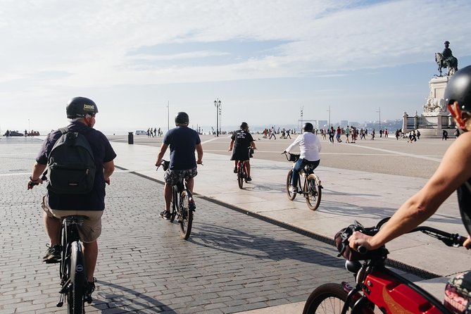 Lisbon E-Bike Tour Commerce Square, Mouraria and Alfama - National Pantheon and São Vicente de Fora