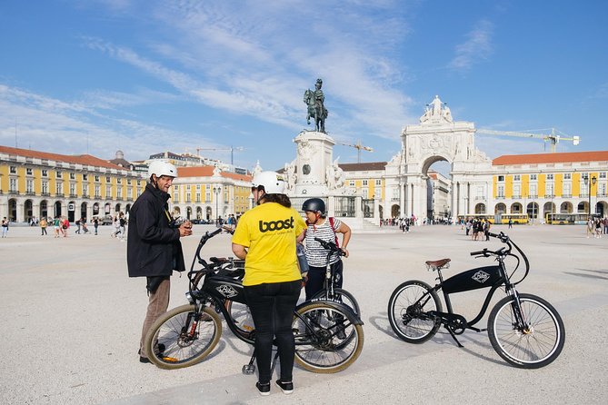 Lisbon E-Bike Tour Commerce Square, Mouraria and Alfama - Alfama, where the medieval street plan survives