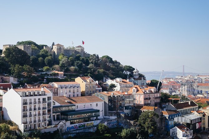 Lisbon E-Bike Tour Commerce Square, Mouraria and Alfama - What the guides add to the ride