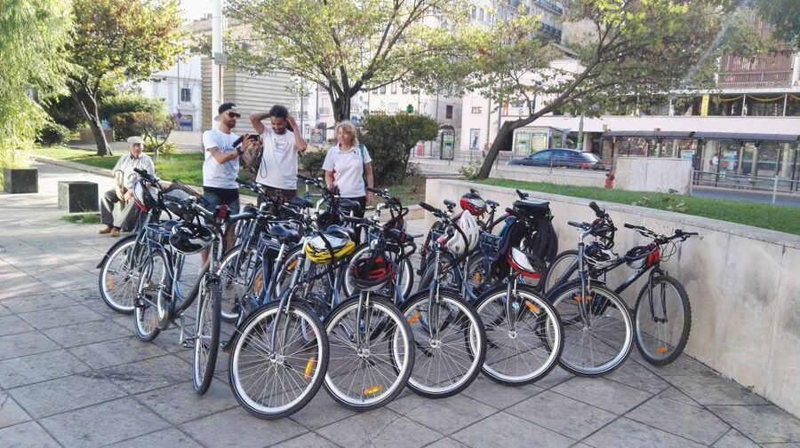 Lisbon: Guided E-Bike Tour to Belém - Why an e-bike is a smart way to reach Belém
