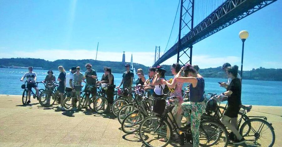Lisbon: Guided E-Bike Tour to Belém - Pink Street and LX Factory