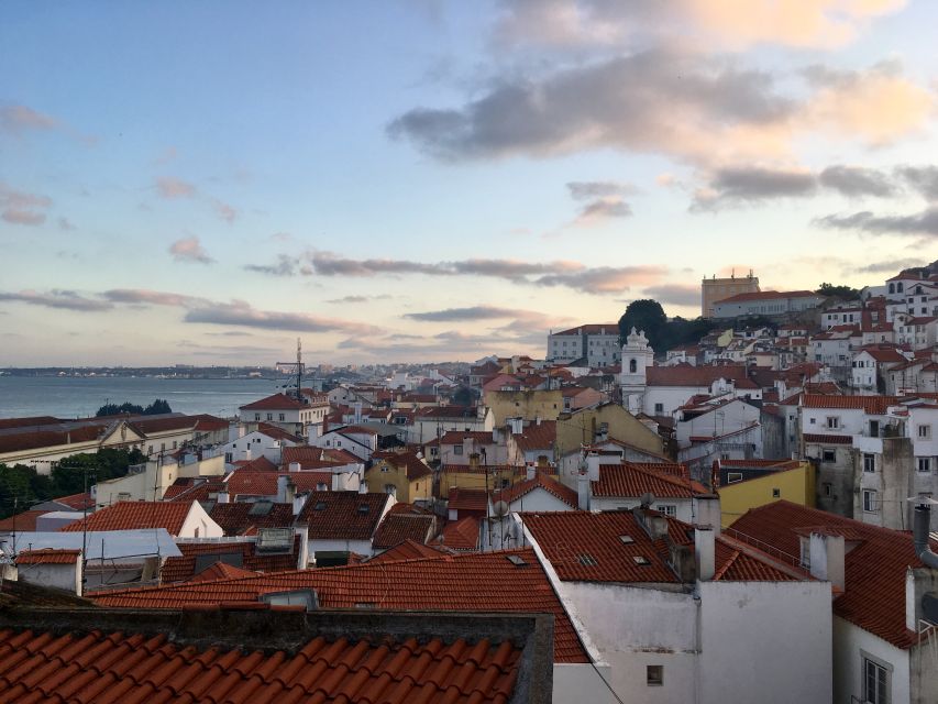 Lisbon: Hills, Alfama, and Mouraria Tour by Electric Bike - The Sé Cathedral and Lisbon’s oldest church