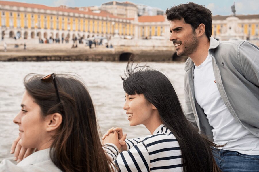 Lisbon: Private Boat Trip, Guided Walking Tour, Bike & Tram - Cycling from Lisbon to Belém beside the Tagus