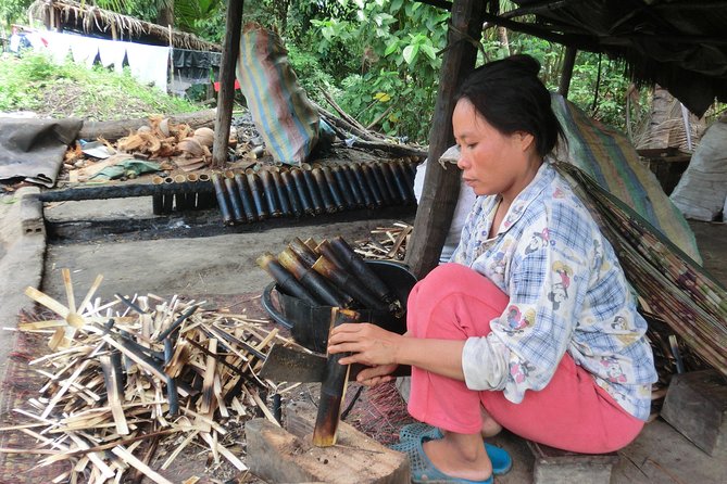Local Livelihood Half Day Bike Tour in Battambang - Tasting seasonal snacks and local drinks
