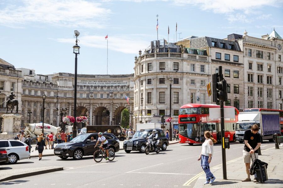 London: Classic Gold 3.5-Hour Bike Tour - Why a bicycle is a smart way to see central London