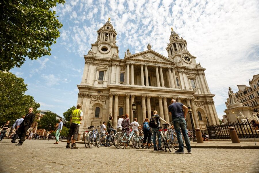 London: Classic Gold 3.5-Hour Bike Tour - Legal London, Leather Lane, and Smithfield Market