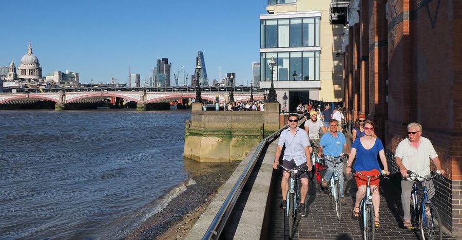 London: East London Town 3.5-Hour Bike Tour - A Bicycle Route Through London’s Sharp Contrasts