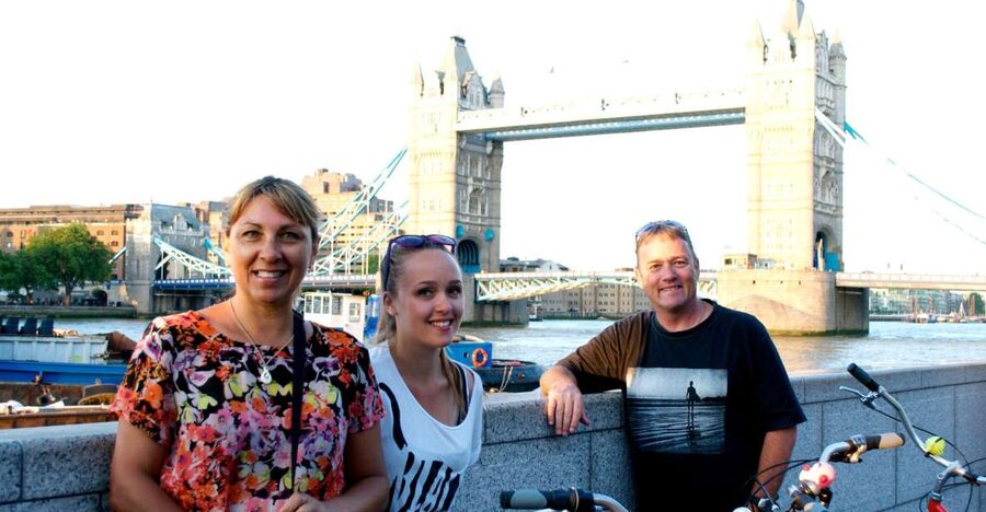 London Package: Royal Bike Tour with River Thames Cruise - Trafalgar Square and Hyde Park