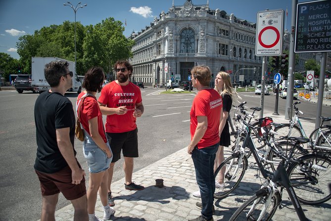 Madrid: 3 hour Guided Highlights Bike Tour with Optional Tapas - Retiro Park gives the ride room to breathe