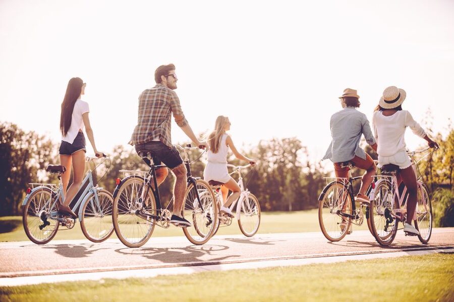 Madrid: Guided Electric Bike Tour. City center & Retiro Park - Weather, traffic, and the main limitations