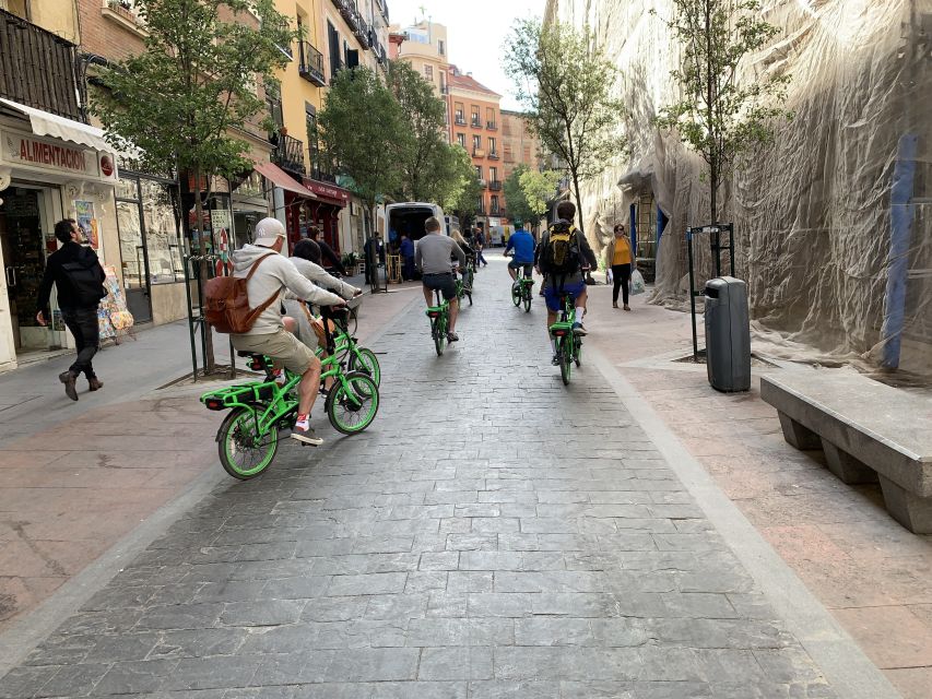 Madrid: Literary Quarter & Retiro Park Electric Bike Tour - Starting in the Barrio de las Letras