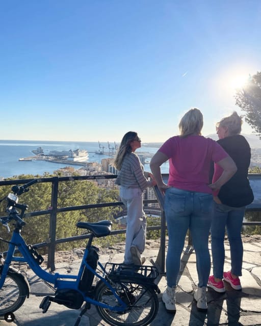 Malaga: Castle Hill and Fisherman Village E-Bike Tour - Down to Pedregalejo, Malaga’s Fishing Quarter