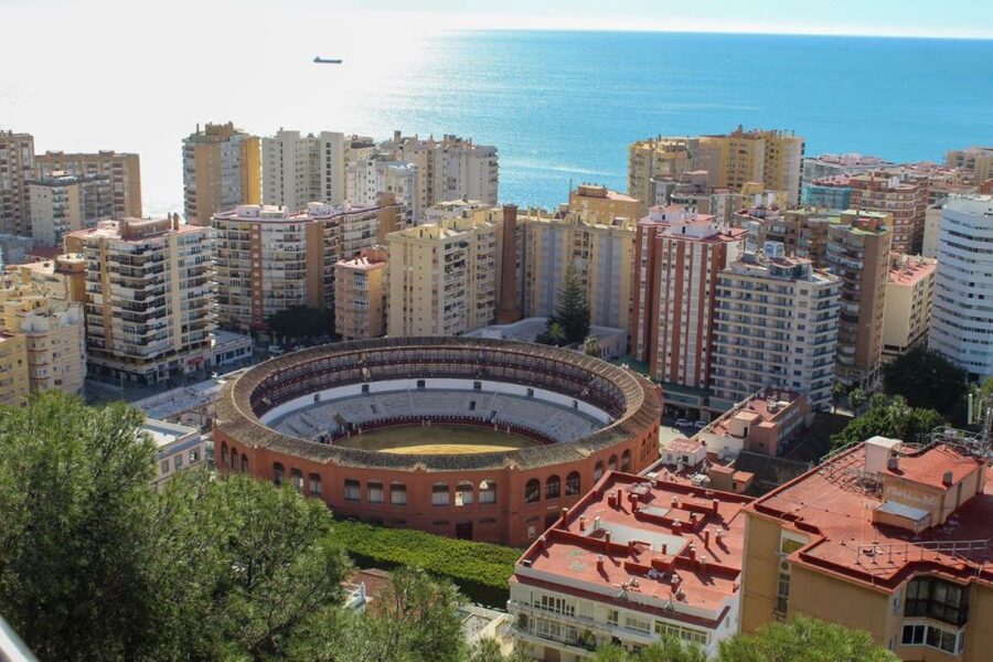 Malaga: City Bike Rental with Self-Guided Cycling Route - What comes with the 22 dollar price