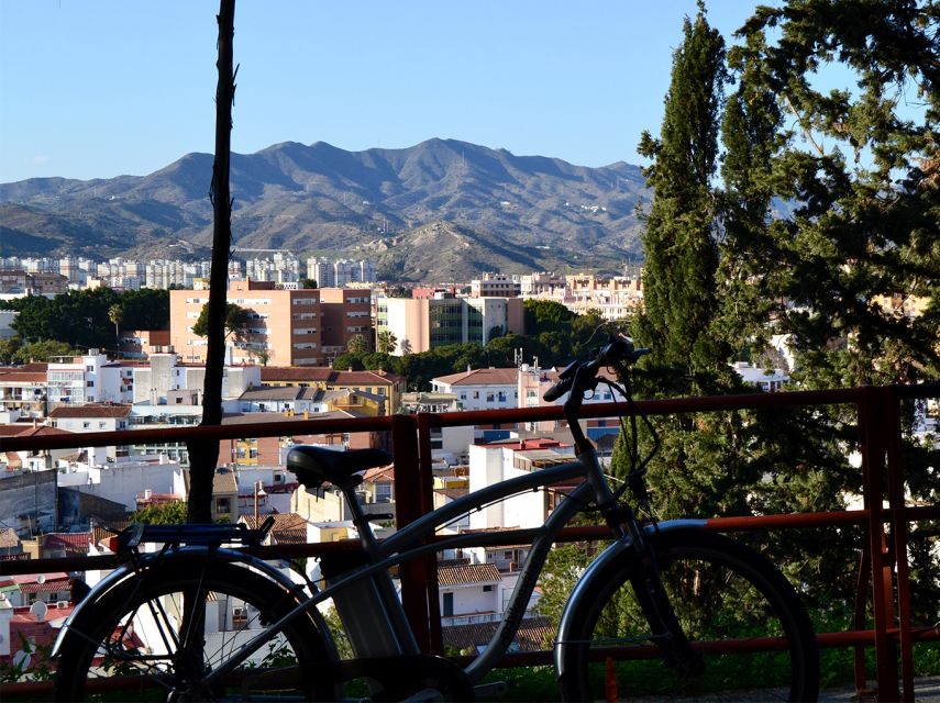 Malaga: Electric Bike Rental - Who should book this Málaga bike rental?