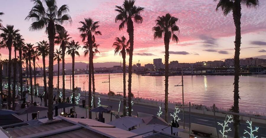Malaga: Private Bike Rental - Why a bike works well in Malaga