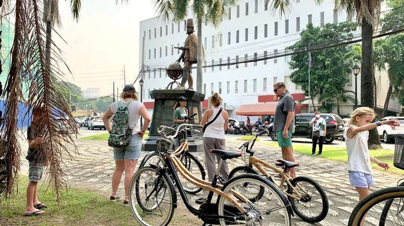 Manila: Guided Sunset Bamboo Bike Tour in Intramuros - Puerta Real Gardens bring a quieter pause