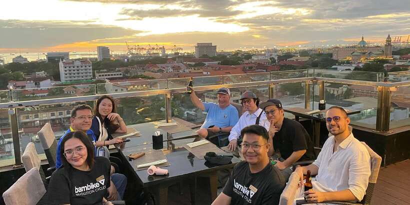 Manila: Guided Sunset Bamboo Bike Tour in Intramuros - The Bayleaf sunset is the payoff