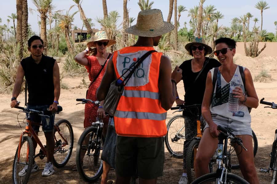 Marrakech: Cycling Tour in Palm Groove with Local Breakfast - Why irrigation matters in the Palmeraie