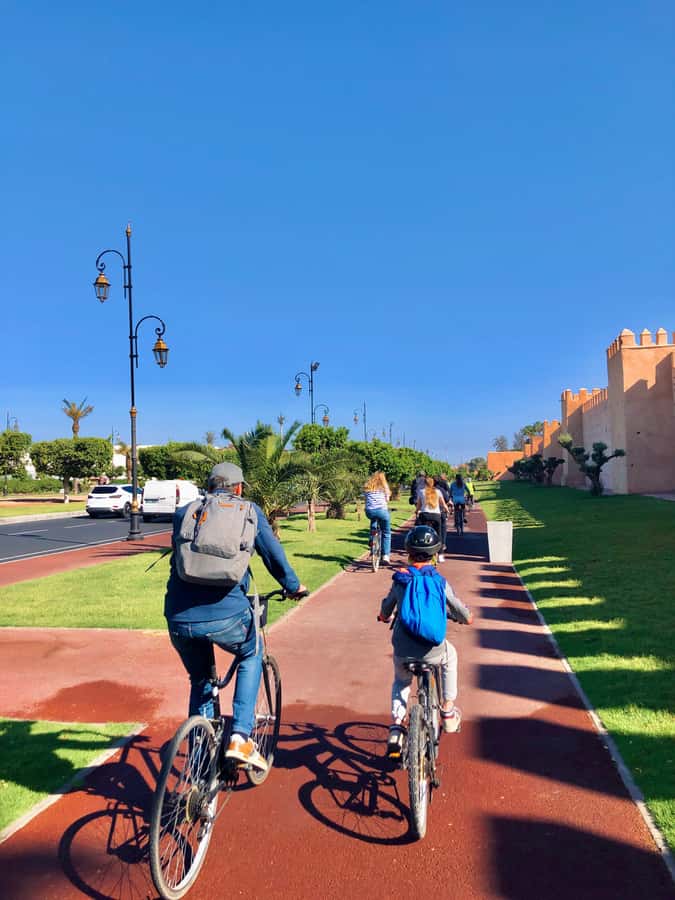 Marrakech:Guided City Cycling Tour - Culture, Colors & Charm - Along the twelfth-century ramparts