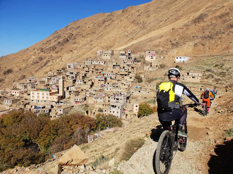 Marrakesh: Toubkal National Park Mountain Bike Trip w/Lunch - The first climb to the 2,300-meter pass