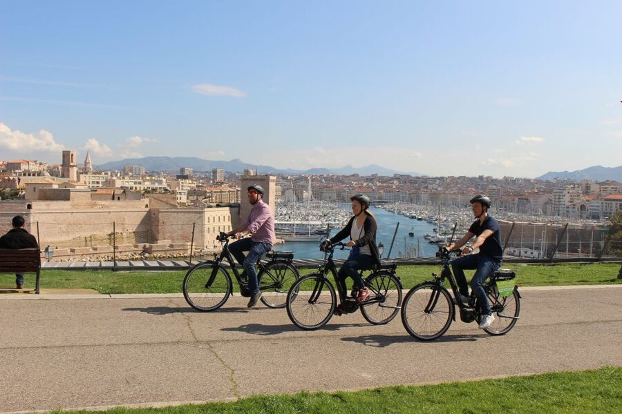 Marseille: E-bike Virtual Guided Tour - Who will enjoy this ride most?