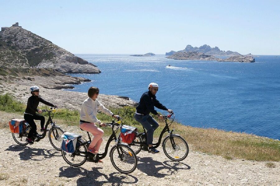 Marseille: Full-Day Guided E-Bike Coast & Calanques Tour - Guides, Group Size, and What the Ride Feels Like