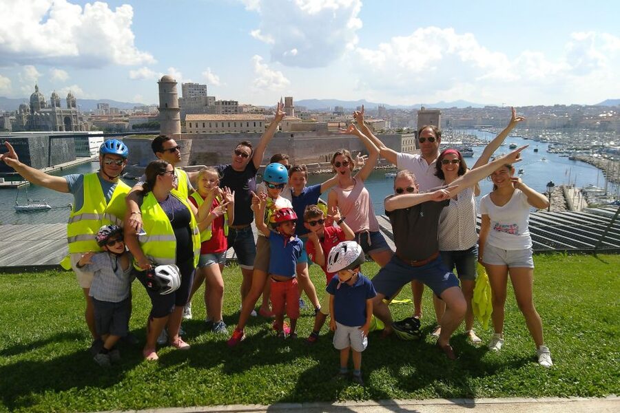 Marseille: Full-Day Guided E-Bike Coast & Calanques Tour - From Pharo Palace to the Vallon of Auffes