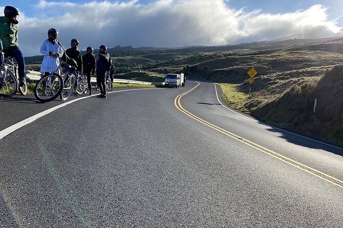 Maui Haleakala Sunrise Downhill Bike Tour with Mountain Riders Rated #1 - Practical preparation for a smoother morning
