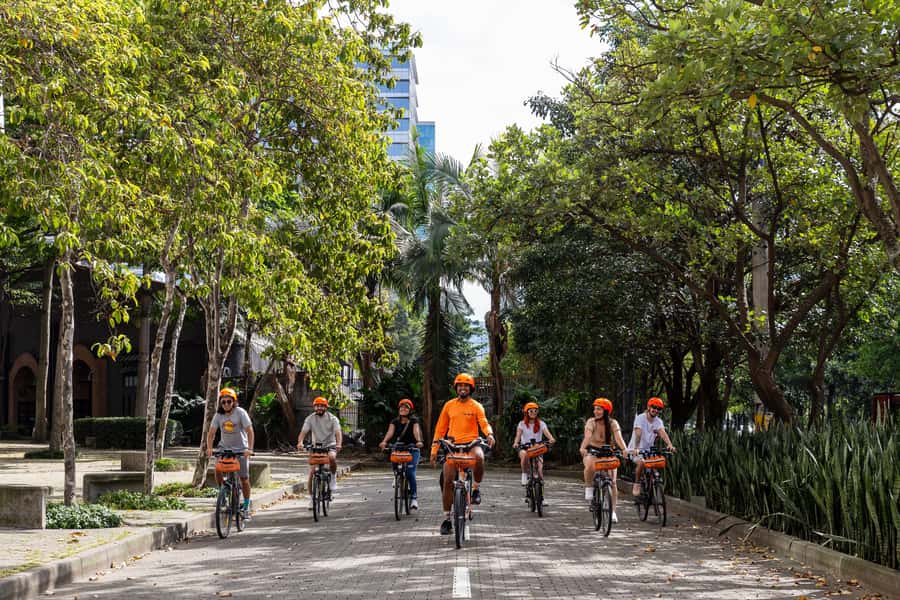 Medellín: E-bike and Foodie Tour - Laureles brings regional food and leafy streets