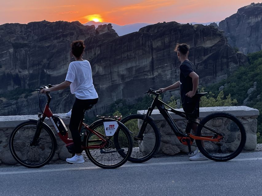 Meteora: E-Bike Epic Sunset Tour With Local Guide & Drink - Key points at a glance
