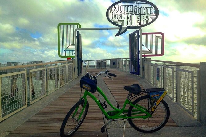 Miami Beach Bike Tour - Lummus Park, the marina, and Flamingo Park