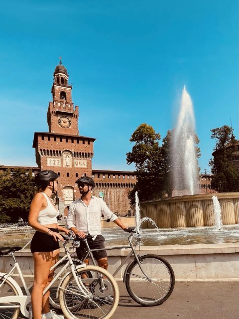 Milan: Bike tour of the city - Starting at AllRide with a Rossignoli bicycle