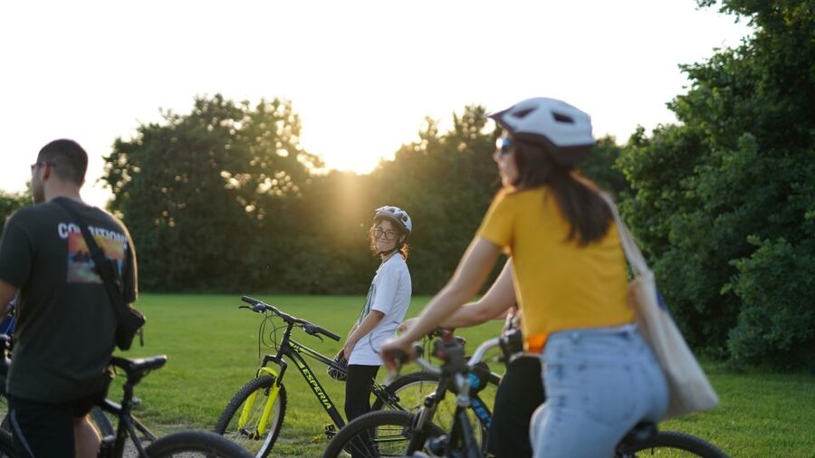 Milan: Bike Tour with Picnic on the turtle lake - Why this bike ride feels different from central Milan