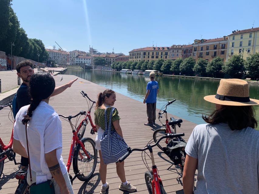 Milan: City Highlights Bike Tour - The Columns of St. Lawrence and the ride back