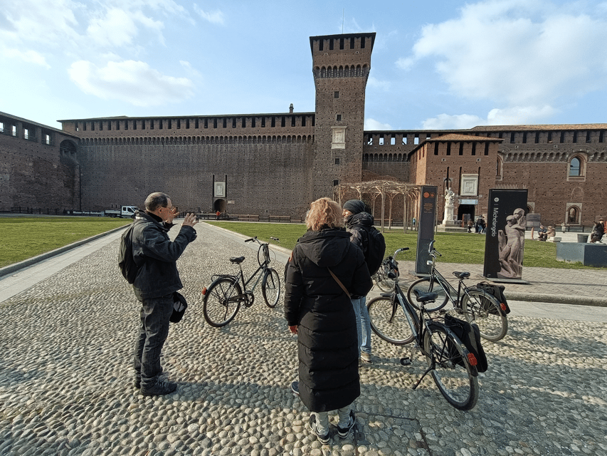 Milan: Guided Bike Tour - Starting at Cargo bike store
